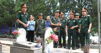 Bộ Tư lệnh Quân khu 2 kiểm tra công tác chuẩn bị xác minh danh tính hài cốt liệt sĩ tại Nghĩa trang liệt sĩ xã Bảo Thắng