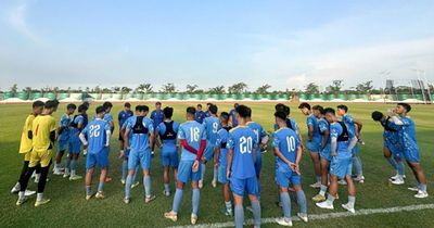U19 Việt Nam rèn quân dưới nắng nóng 32 độ tại Indonesia