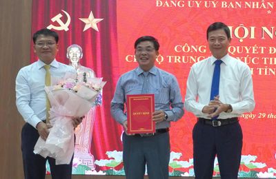 Thành lập Chi bộ Trung tâm Xúc tiến Đầu tư, Thương mại và Du lịch tỉnh