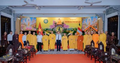 Lãnh đạo Ban Tôn giáo Chính phủ thăm Trưởng lão Hòa thượng Chủ tịch Hội đồng Trị sự GHPGVN