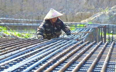 Nhà thầu giữ nhịp thi công giữa 'chảo lửa' miền Trung