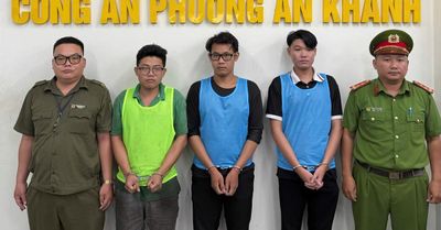 TP.HCM: Giả danh cảnh sát hình sự chặn xe người đi đường để chiếm đoạt tài sản