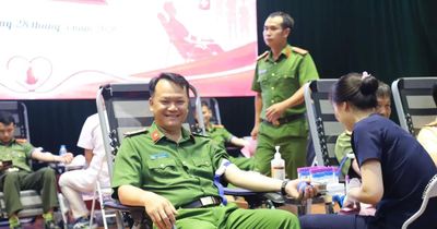 Hơn 700 cán bộ, chiến sỹ Công an Bắc Ninh tham gia hiến máu cứu người