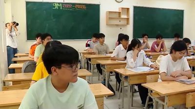 99,5% thí sinh Hà Nội đến làm thủ tục dự thi lớp 10