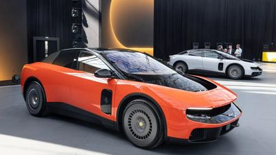 Ferrari ra mắt mẫu xe thuần điện đầu tiên