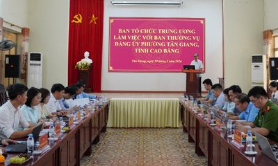 Đoàn công tác Ban Tổ chức Trung ương khảo sát việc thực hiện công tác cán bộ và bảo vệ chính trị nội bộ tại phường Tân Giang