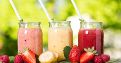Mẹo bù nước và điện giải cho cơ thể những ngày nắng nóng
