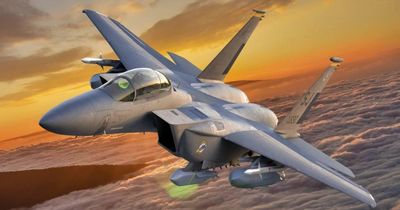 Mỹ mua loạt tiêm kích hạng nặng F-15EX Eagle II: 'Xe tải bay' gánh vác phòng thủ tên lửa nội địa