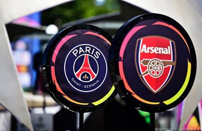 Arsenal đối mặt bất lợi lớn trước PSG