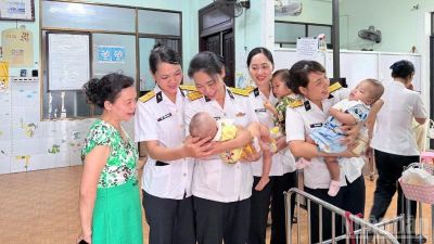 Lan tỏa yêu thương tới trẻ mồ côi và con ngư dân có hoàn cảnh khó khăn