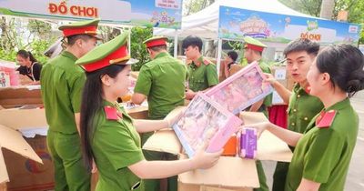 Hơn 18.000 phần quà tặng bệnh nhi dịp 1-6