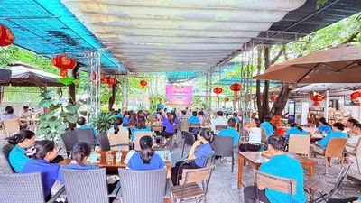 TPHCM: Người lao động giãi bày tâm tư khi cà phê cùng lãnh đạo địa phương