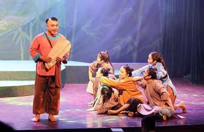 Diễn báo cáo vở dân ca kịch Bài chòi Chuyện Thằng Bờm