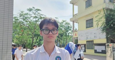 Sĩ tử Hà Nội tự tin sau bài thi môn Ngoại ngữ vào lớp 10