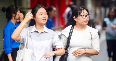 Đề thi Ngữ văn lớp 10 Hà Nội, gợi ý giải đề