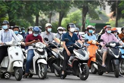 Hà Nội dự kiến chưa cấm xe máy xăng tại vùng lõi Hoàn Kiếm từ 1/7