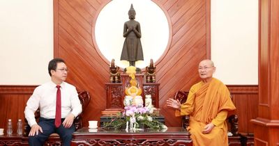 Ủy ban Trung ương MTTQ Việt Nam chúc mừng Phật đản tại TPHCM