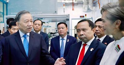 Tổng Bí thư, Chủ tịch nước Tô Lâm thăm nhà máy và trung tâm thử nghiệm tàu điện ngầm Singapore