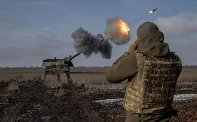 Vì sao Ukraine quyết định mở rộng bán vũ khí ra thế giới?