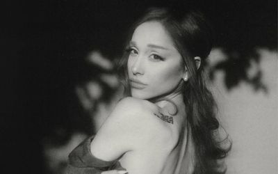 Truyền thông quốc tế nói gì về đĩa đơn mới của Ariana Grande?