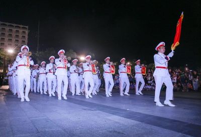 Mãn nhãn màn diễu hành quân nhạc giữa phố biển Sầm Sơn