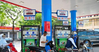 Việt Nam chính thức phân phối xăng sinh học E10 trên toàn quốc từ tháng 6/2026