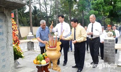 Lễ giỗ lần thứ 151 Anh hùng dân tộc Thủ khoa Nguyễn Hữu Huân