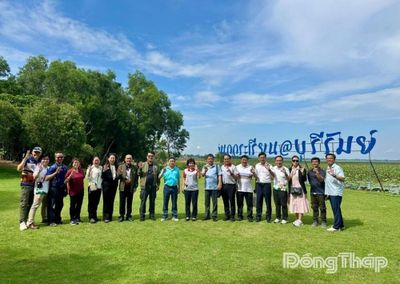 Đoàn công tác tỉnh Đồng Tháp tham quan, làm việc tại Trung tâm học tập đất ngập nước và sếu đầu đỏ Buriam, Thái Lan