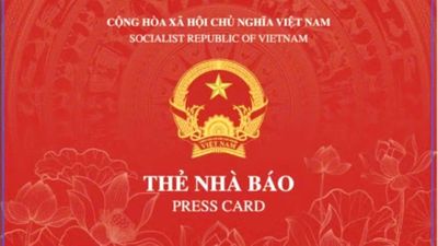 Thẻ nhà báo mới hiển thị thông tin gì khi quét mã QR?