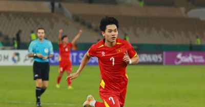 Nguyễn Đình Bắc: Từ ngôi sao trẻ đến thử thách khẳng định vị thế tại đội tuyển Việt Nam