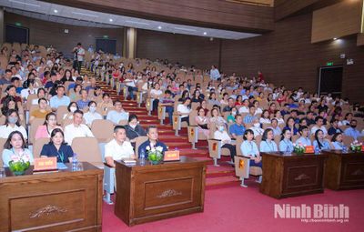 Phổ biến chính sách và hướng dẫn hồ sơ đăng ký mua nhà ở xã hội tại phường Hoa Lư