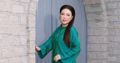 Doanh nhân Lê Thùy đa sắc, dịu dàng trong tà áo dài