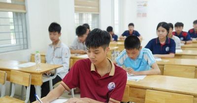Hà Nội: Gần 125.000 thí sinh bước vào môn thi đầu tiên kỳ thi tuyển sinh lớp 10 công lập