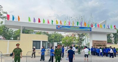 Công an phường Việt Hưng bảo đảm an ninh, an toàn kỳ thi vào lớp 10