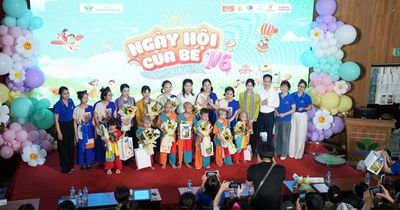 Mang Tết Thiếu nhi đủ đầy đến với những em nhỏ đang điều trị trong bệnh viện