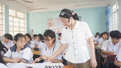 Sáng nay, hơn 151.000 thí sinh TP.HCM làm thủ tục dự thi lớp 10