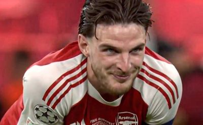 Phản ứng gây chú ý của Declan Rice