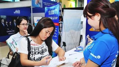 25 ngân hàng được nới 'room' tín dụng cho nhà ở xã hội, khu công nghiệp