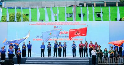 [Ảnh] Lễ ra quân các chương trình, chiến dịch tình nguyện Hè 2026
