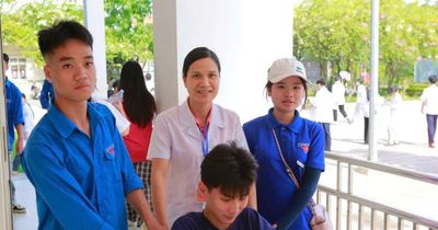 'Điểm tựa' thầm lặng giúp thí sinh vững tin trong Kỳ thi tuyển sinh vào lớp 10