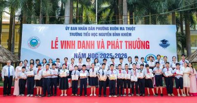 Một trường học ở Đắk Lắk chi hơn 3,5 tỷ đồng khen thưởng học sinh, giáo viên