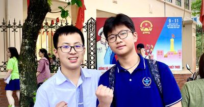 Đề Toán lớp 10 Hà Nội có độ phân hóa cao, khép lại kỳ thi căng thẳng
