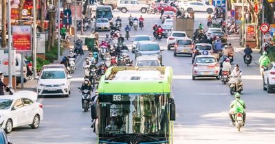 TP.HCM đề xuất lộ trình chuyển đổi toàn bộ phương tiện sang điện và năng lượng xanh vào năm 2040