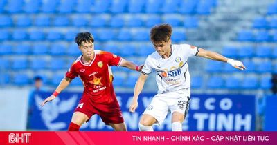 Hồng Lĩnh Hà Tĩnh hòa không bàn thắng trước SHB Đà Nẵng