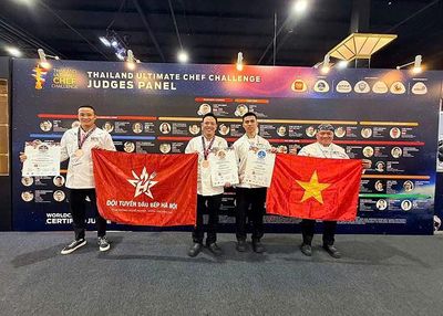 Đầu bếp Hà Nội ghi dấu ấn tại cuộc thi ẩm thực quốc tế ở Thái Lan