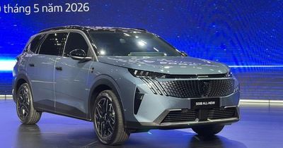 Chốt giá bộ đôi Peugeot 3008 và 5008 tại Việt Nam