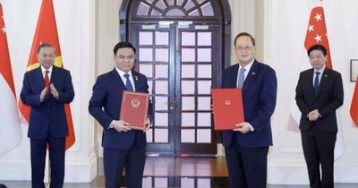 Việt Nam - Singapore: Thúc đẩy hợp tác kinh tế, thương mại, công nghiệp, năng lượng
