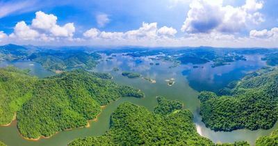 'Hạ Long trên cạn' giữa lòng Bắc Ninh