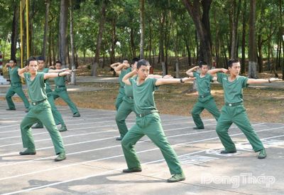 Rèn luyện bản lĩnh, ý chí cho chiến sĩ mới