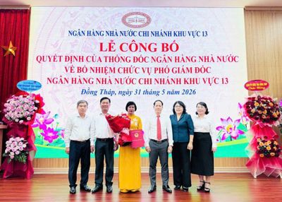 Đồng chí Bùi Thị Thúy Hằng giữ chức Phó Giám đốc Ngân hàng Nhà nước Chi nhánh Khu vực 13